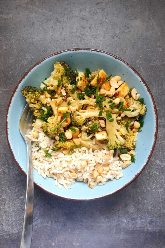 Easy Broccoli Stir Fry with Brown Rice