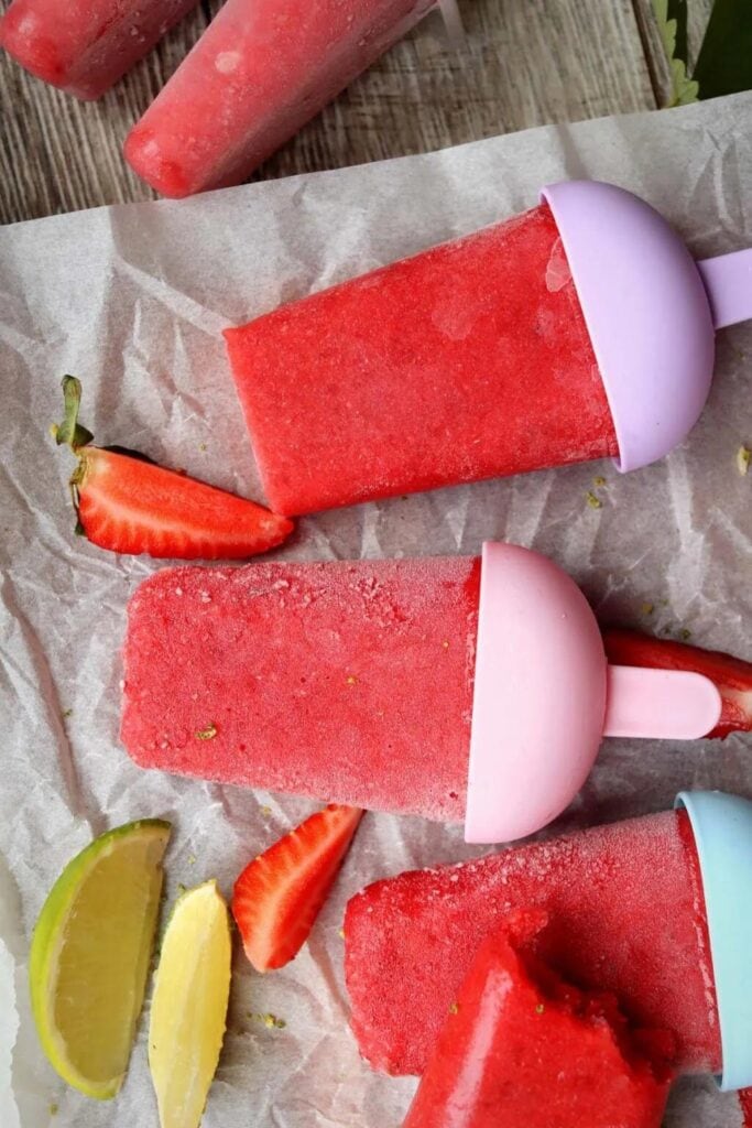 Fresh Strawberry Popsicles - Low Calorie Desserts under 100 Calories | Hurry The Food Up