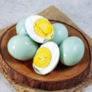 The wooden plate with duck eggs | Hurry The Food Up