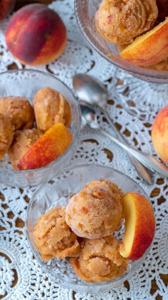 Peach Sorbet - Low Calorie Desserts under 100 Calories | Hurry The Food Up