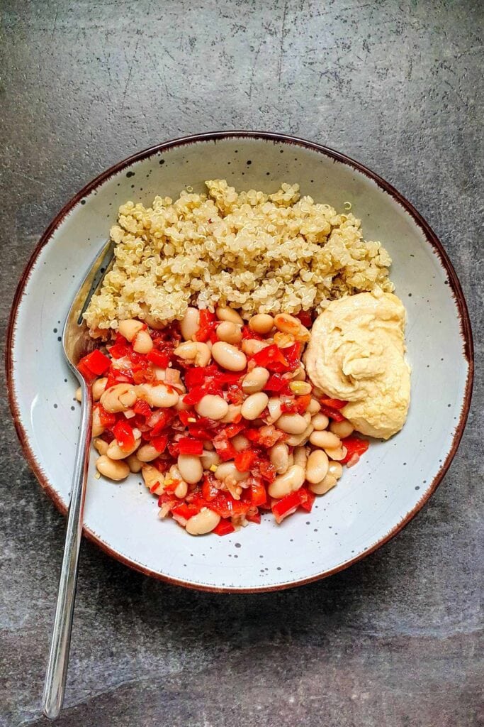 white bean salad with quinoa