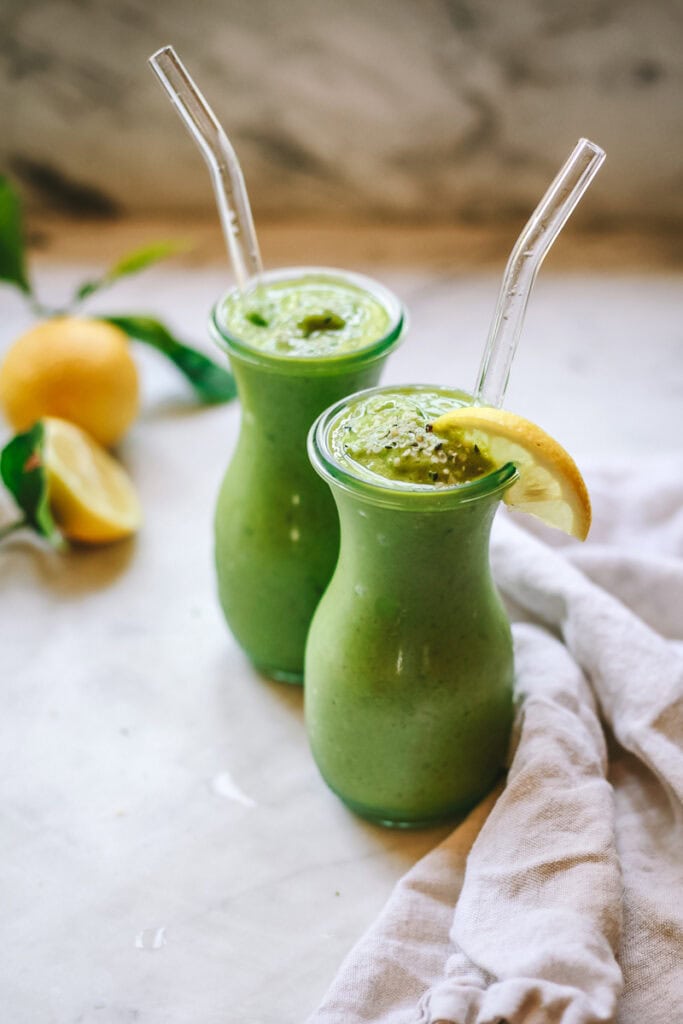 Spinach Avocado Weight Loss Smoothies - Healthy Protein-Packed Super Smoothies For Weight-Loss! | Hurry The Food Up