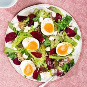 18 Vegan and Vegetarian High Protein Salads | hurrythefoodup.com