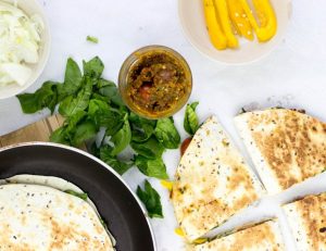 Easy Veggie Quesadillas with a Melted Mozzarella and Cheddar Combo #veggie #quesadilla | hurrythefoodup.com