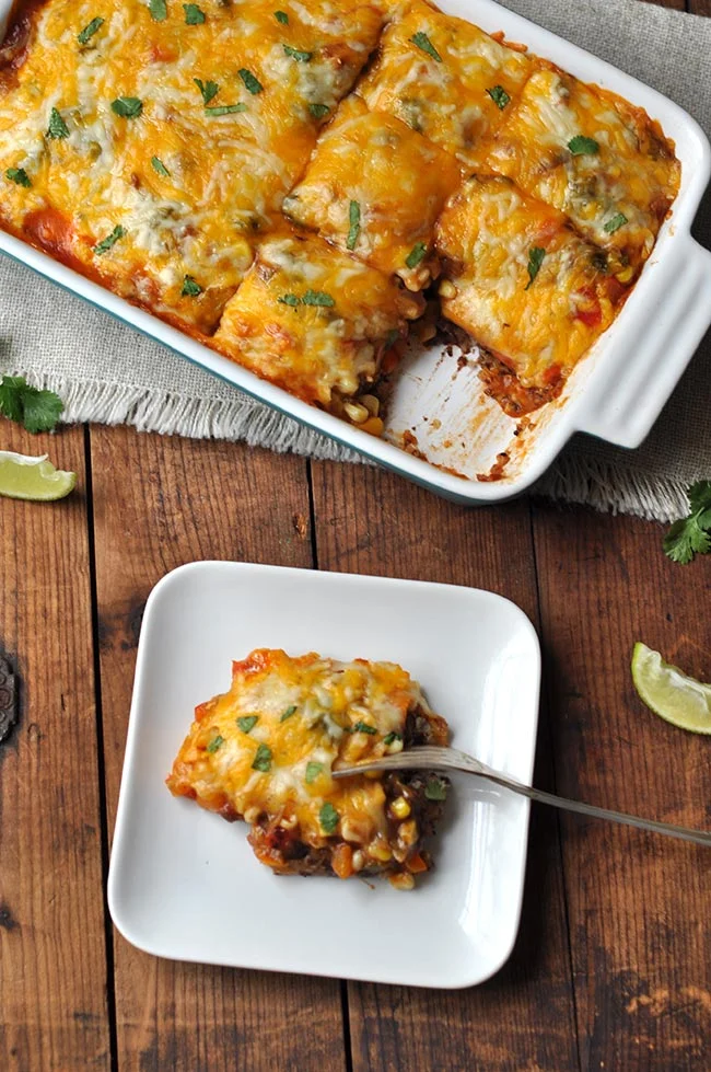 Mexican Quinoa Enchilada Casserole - Vegetarian Dinner Recipes | Hurry The Food Up